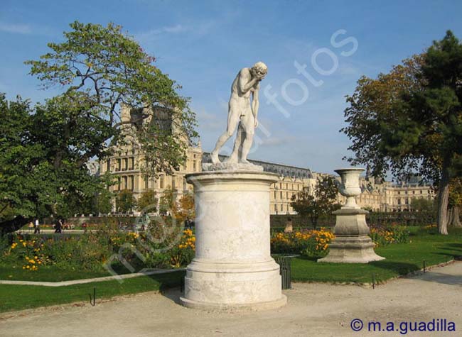 PARIS 212 Jardin Tuileries
