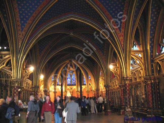 PARIS 242 La Sainte Chapelle