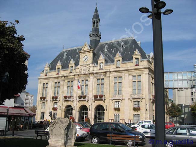 PARIS 381 Hotel de Ville de Saint Dennis