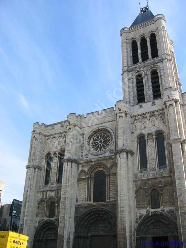 PARIS 382 Eglise de Saint Dennis