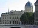 PARIS 114 Paseo por el Sena
