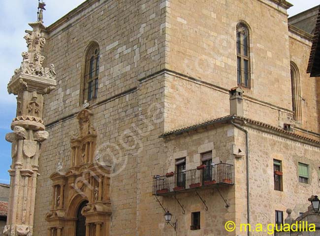 Peñaranda de Duero 002 Iglesia de Santa Ana