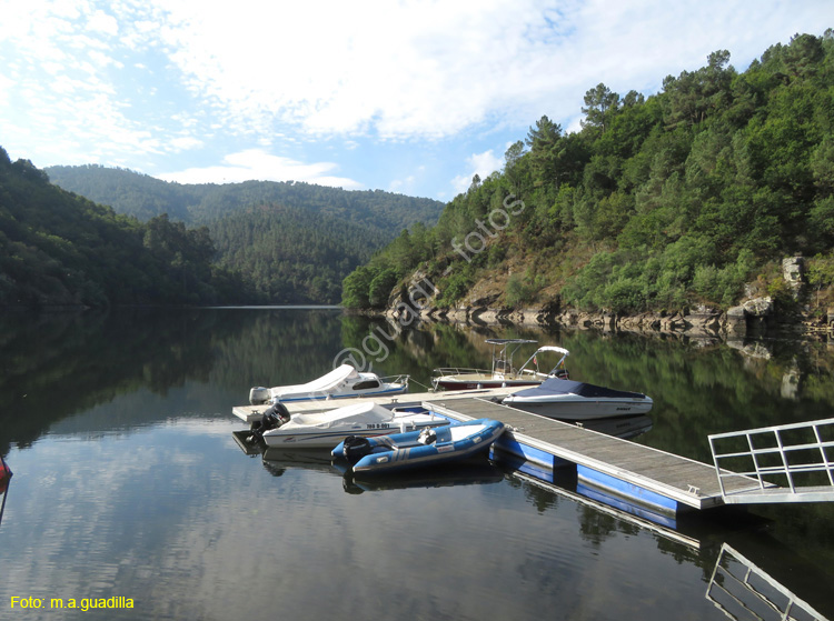 RIBEIRA SACRA (109) PLAYA FLUVIAL DE A COVA