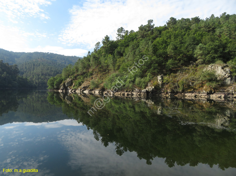 RIBEIRA SACRA (113) PLAYA FLUVIAL DE A COVA