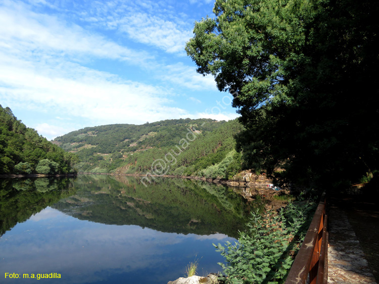 RIBEIRA SACRA (115) PLAYA FLUVIAL DE A COVA