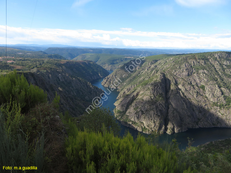 RIBEIRA SACRA (194) PARADA DE SIL - MIRADOR DA COLUMNA