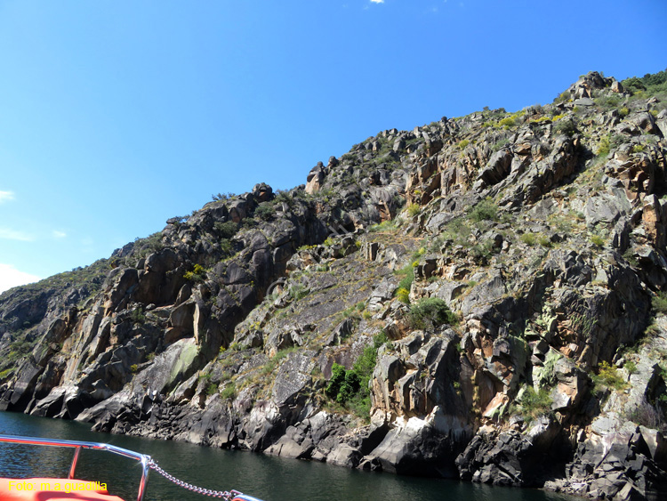 RIBEIRA SACRA (359) Catamaran Doade