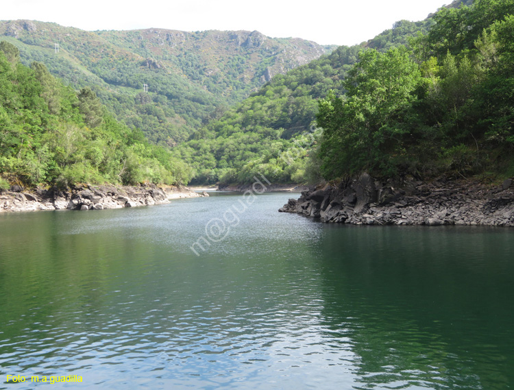 RIBEIRA SACRA (392) Catamaran Doade