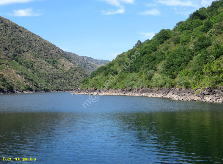 RIBEIRA SACRA (394) Catamaran Doade