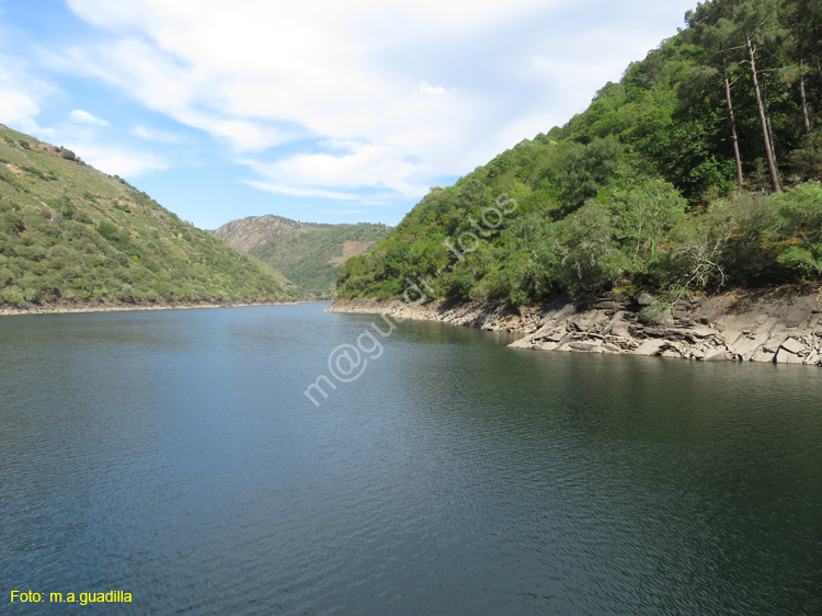 RIBEIRA SACRA (403) Catamaran Doade