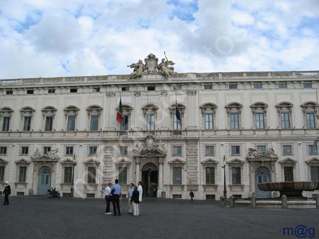 253 Italia - ROMA Plaza del Quirinal