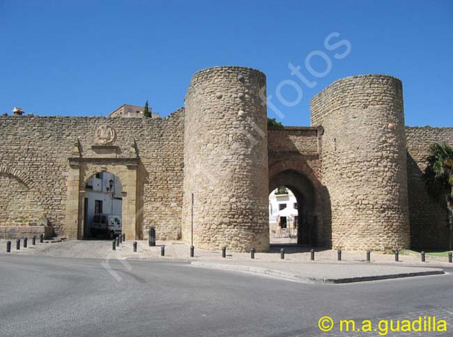 RONDA 144 Puerta del Almocabar