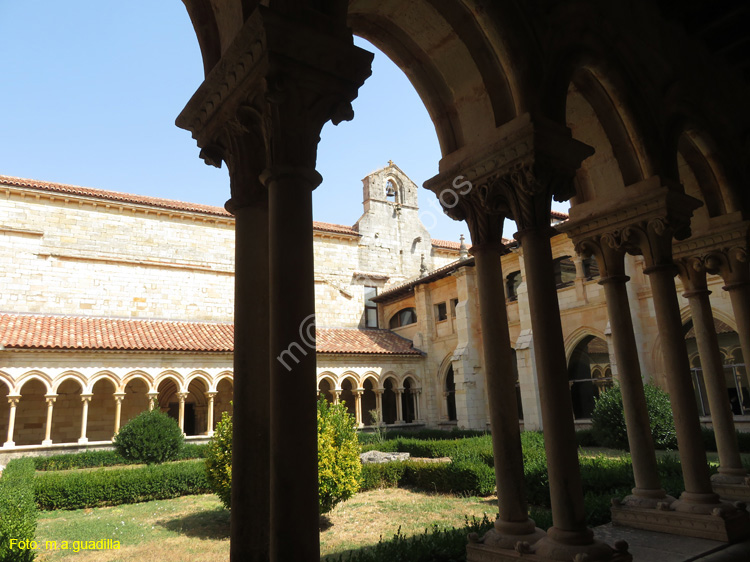 SAN ANDRES DEL ARROYO (202) Monasterio