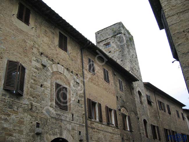 104 Italia -  SAN GIMIGNANO