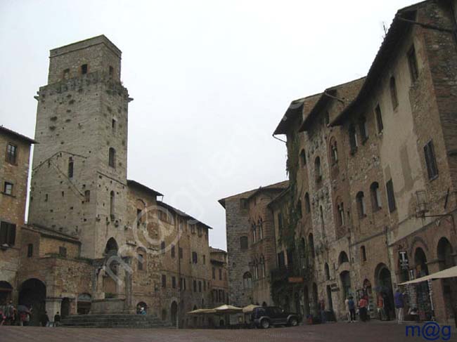 114 Italia -  SAN GIMIGNANO