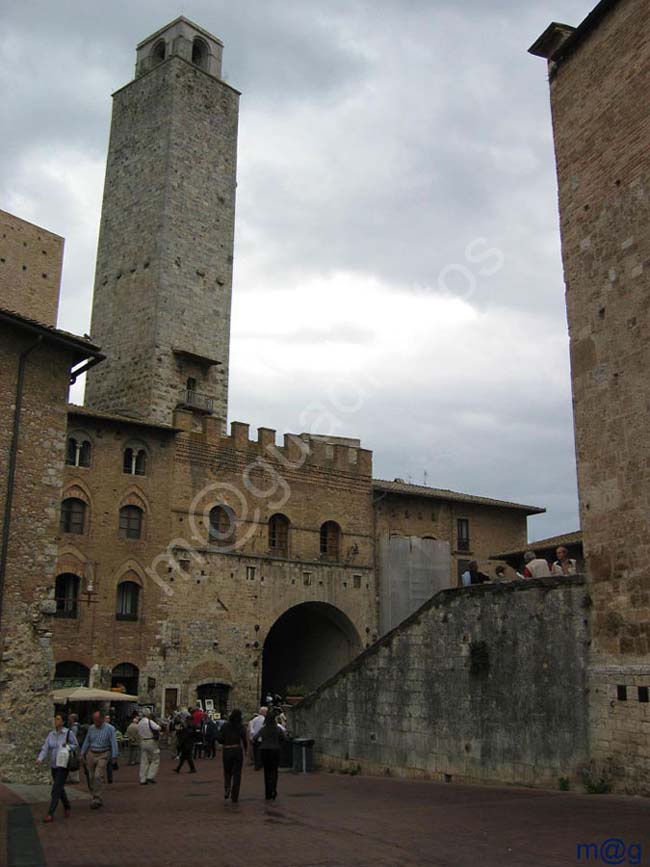 130 Italia -  SAN GIMIGNANO