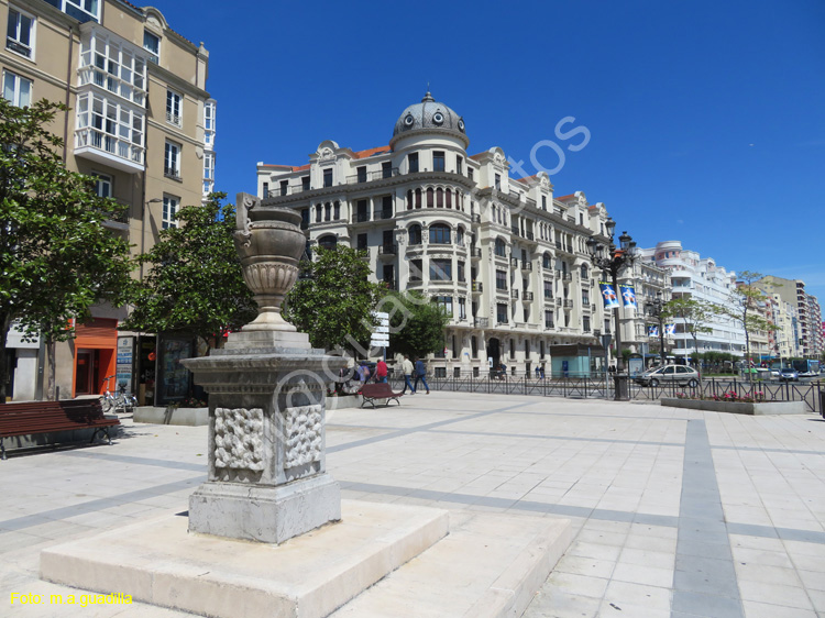 SANTANDER (274) - Plaza Matias Montero