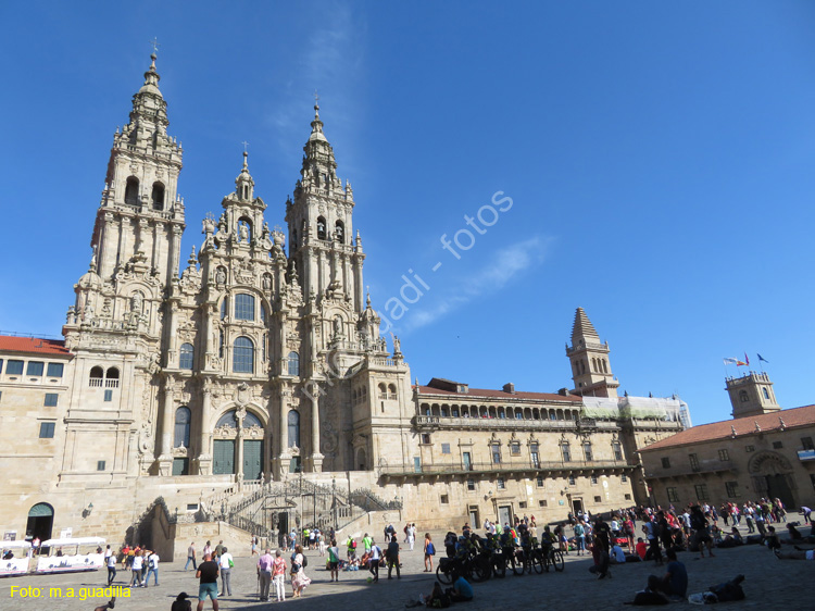 SANTIAGO DE COMPOSTELA (183) Plaza del Obradoiro - Catedral