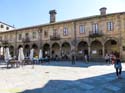 SANTIAGO DE COMPOSTELA (352) Plaza de la Quintana Vivos