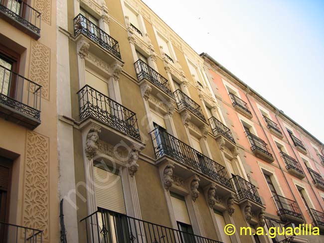 SEGOVIA - Calle Infanta Isabel 003