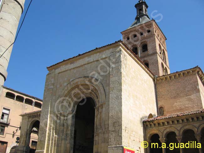 SEGOVIA - Iglesia de San Martin 005