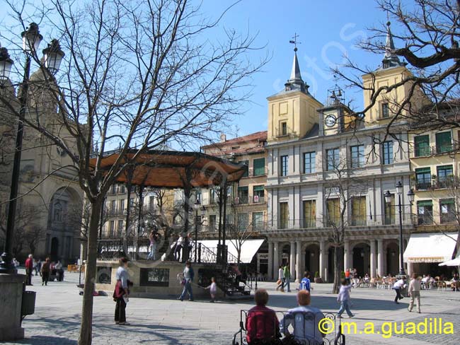 SEGOVIA - Plaza Mayor - Ayuntamiento 002