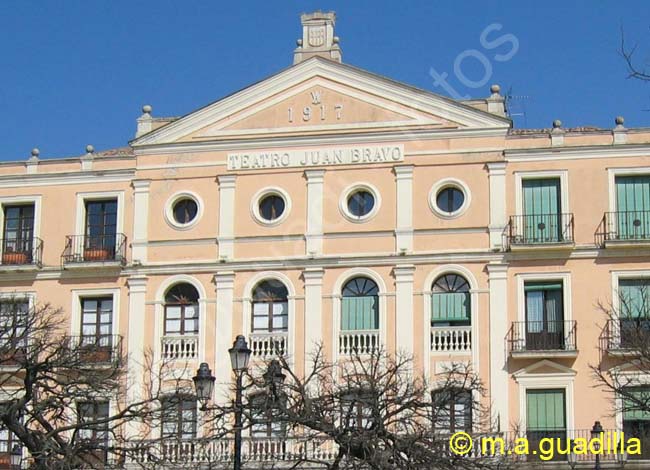 SEGOVIA - Plaza Mayor - Teatro Juan Bravo 004