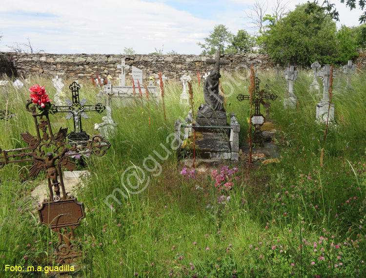 Sierra de la Culebra (104) Codesal - Cementerio