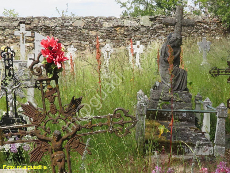 Sierra de la Culebra (105) Codesal - Cementerio