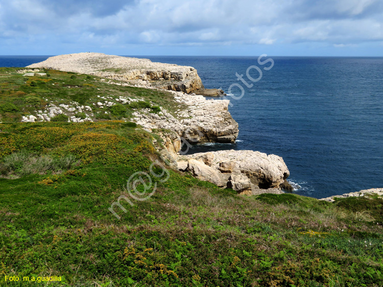 SUANCES (114) - Faro de Punta del Torco