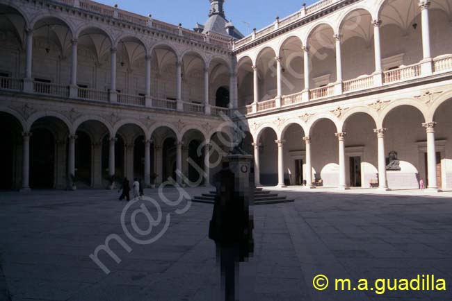 TOLEDO - Alcazar 005