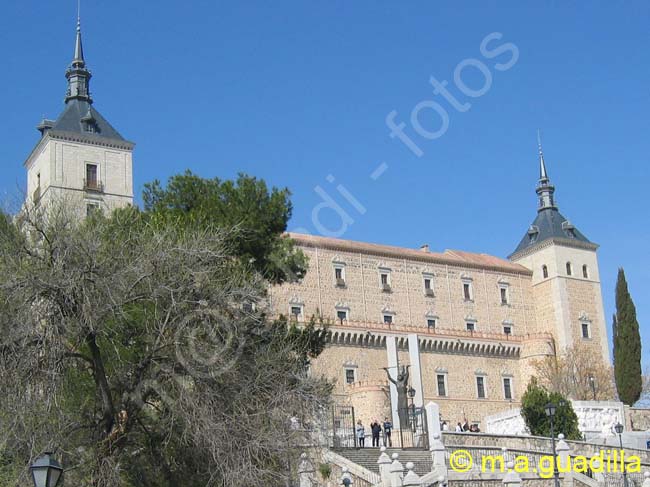 TOLEDO - Alcazar 009