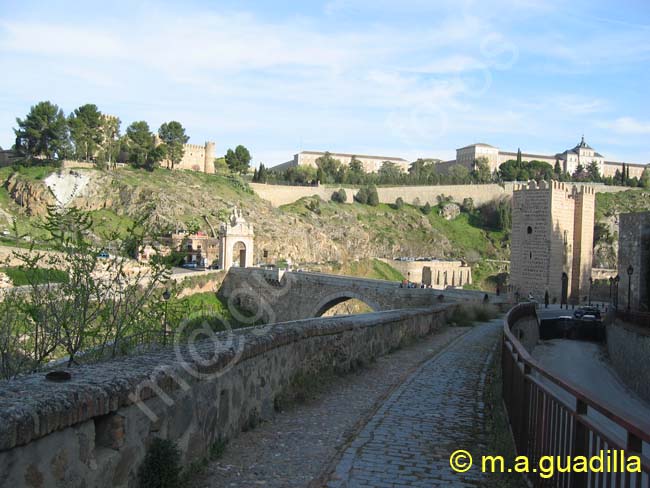 TOLEDO - Puente de Alcantara 001