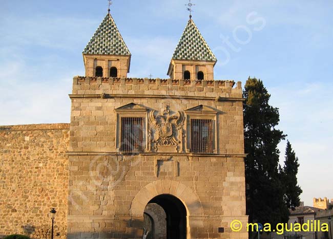 TOLEDO - Puerta de Bisagra 008