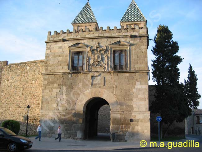 TOLEDO - Puerta de Bisagra 009