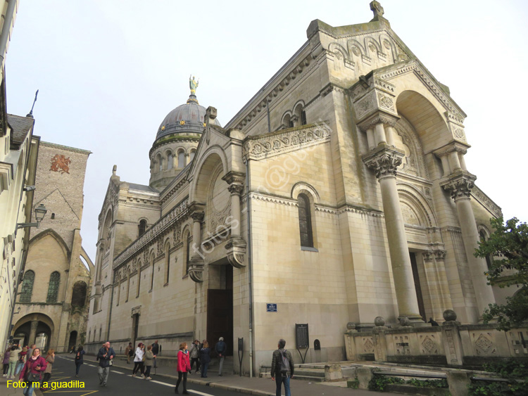 TOURS (170) Basilica de Saint-Martin