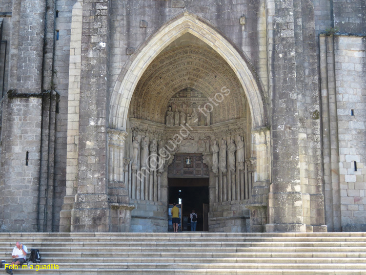 TUY (139) Catedral