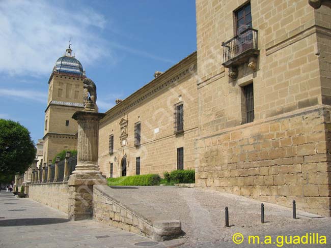 UBEDA Hospital de Santiago 106