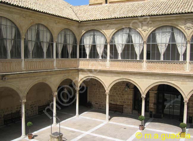 UBEDA Hospital de Santiago 118