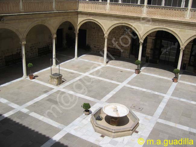 UBEDA Hospital de Santiago 119