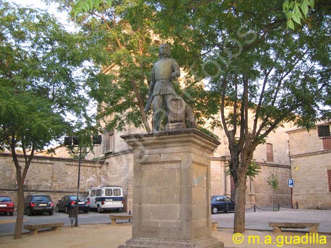 UBEDA Plaza Vazquez Molina 036