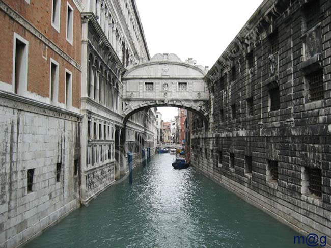 451 Italia - VENECIA Puente de los Suspiros