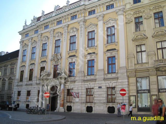 VIENA - Plaza Freyung 009 - Palacio Kinsky