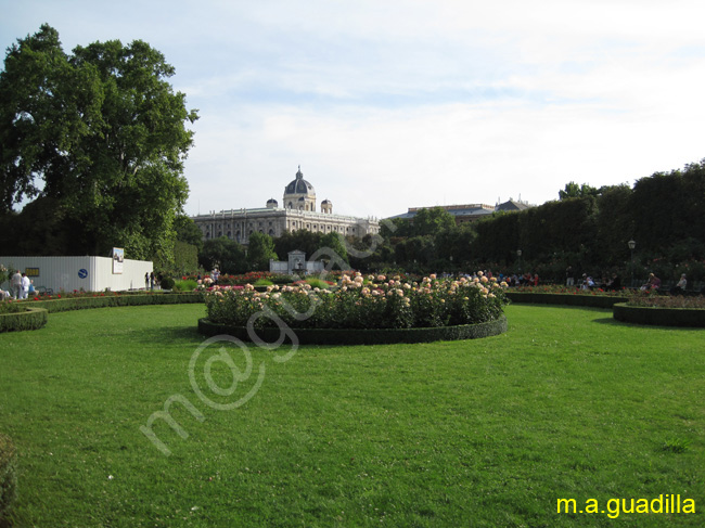 VIENA - Volksgarten 008