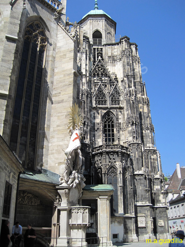 VIENA - Catedral de San Esteban 015