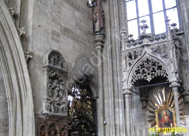 VIENA - Catedral de San Esteban 035