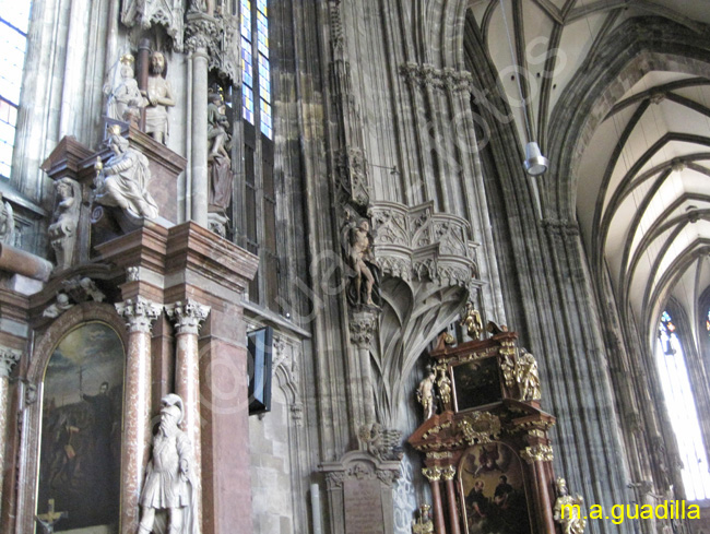 VIENA - Catedral de San Esteban 037