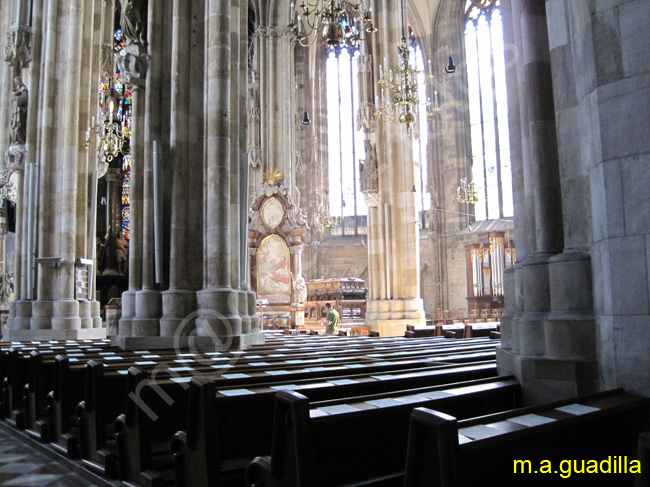 VIENA - Catedral de San Esteban 039