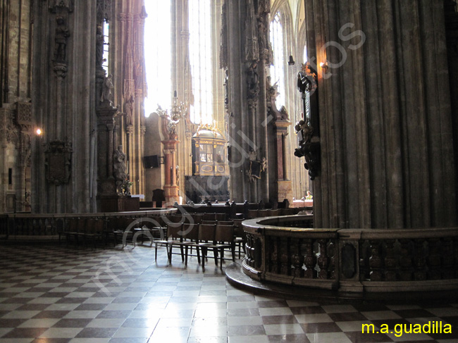 VIENA - Catedral de San Esteban 042