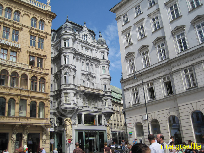 VIENA - Graben 014